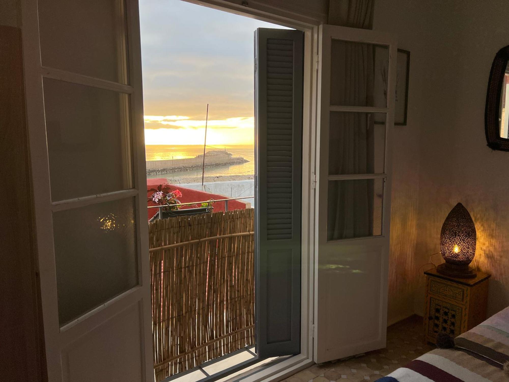 Art Riad Au Bord De La Mer 2 الجديدة المظهر الخارجي الصورة